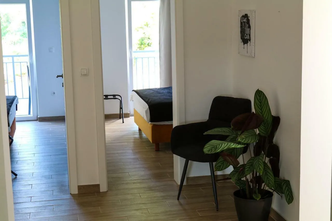 Apartment Villa Lord Pomer Kroatien