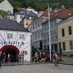 https://vetrlidsalmenningen-apartments.hotelsinbergen.net