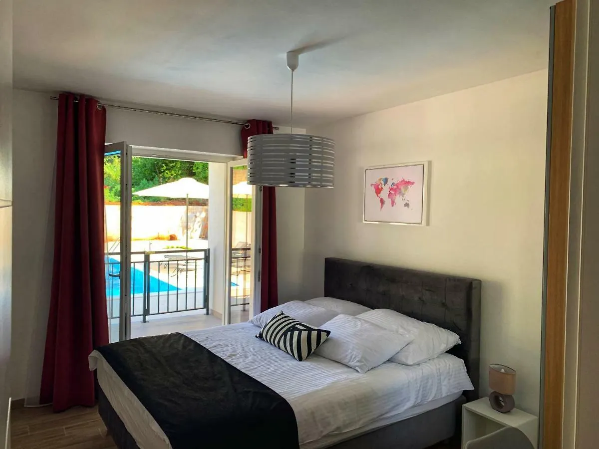 Villa Lord Pomer 0*,  Croatia